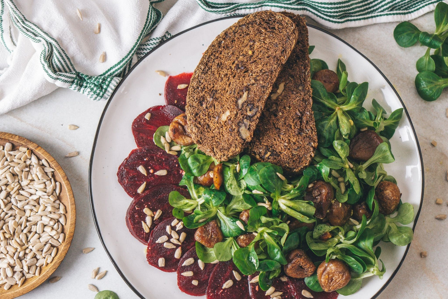 Keep the Balance: Feldsalat mit Rote Beete & Maronen