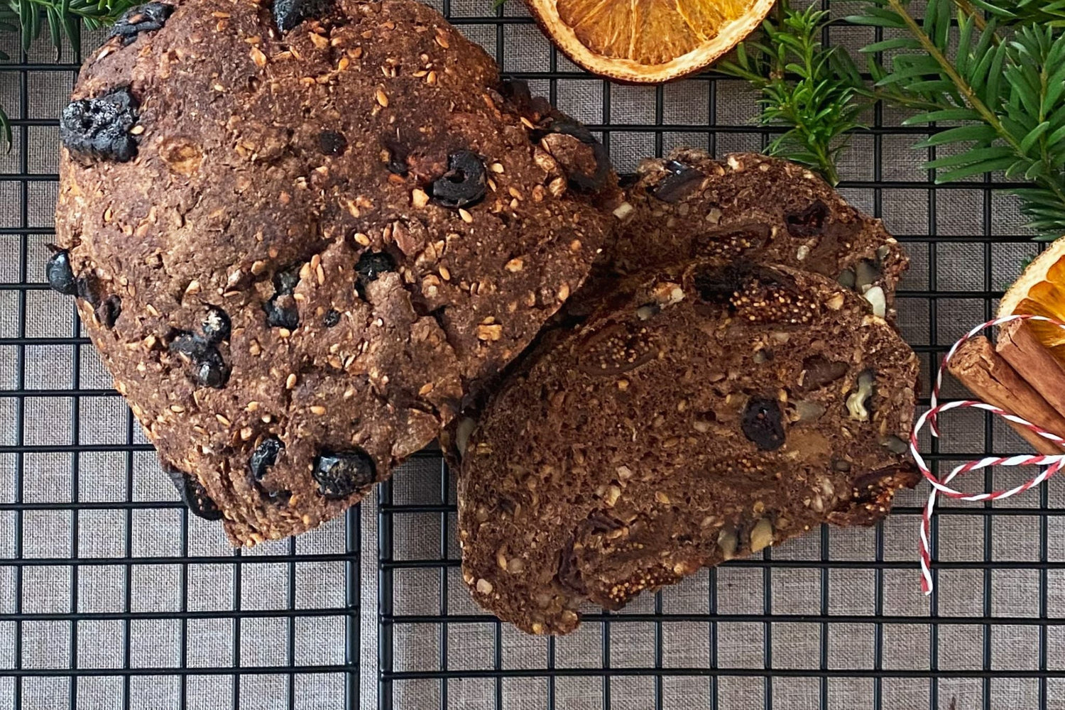 Weihnachtliches Früchtebrot