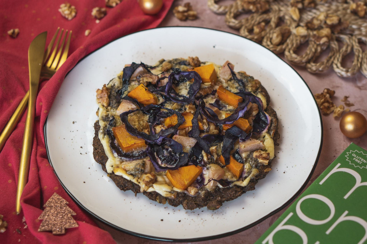 Pizza mit Kürbis, Blauschimmelkäse und Birne