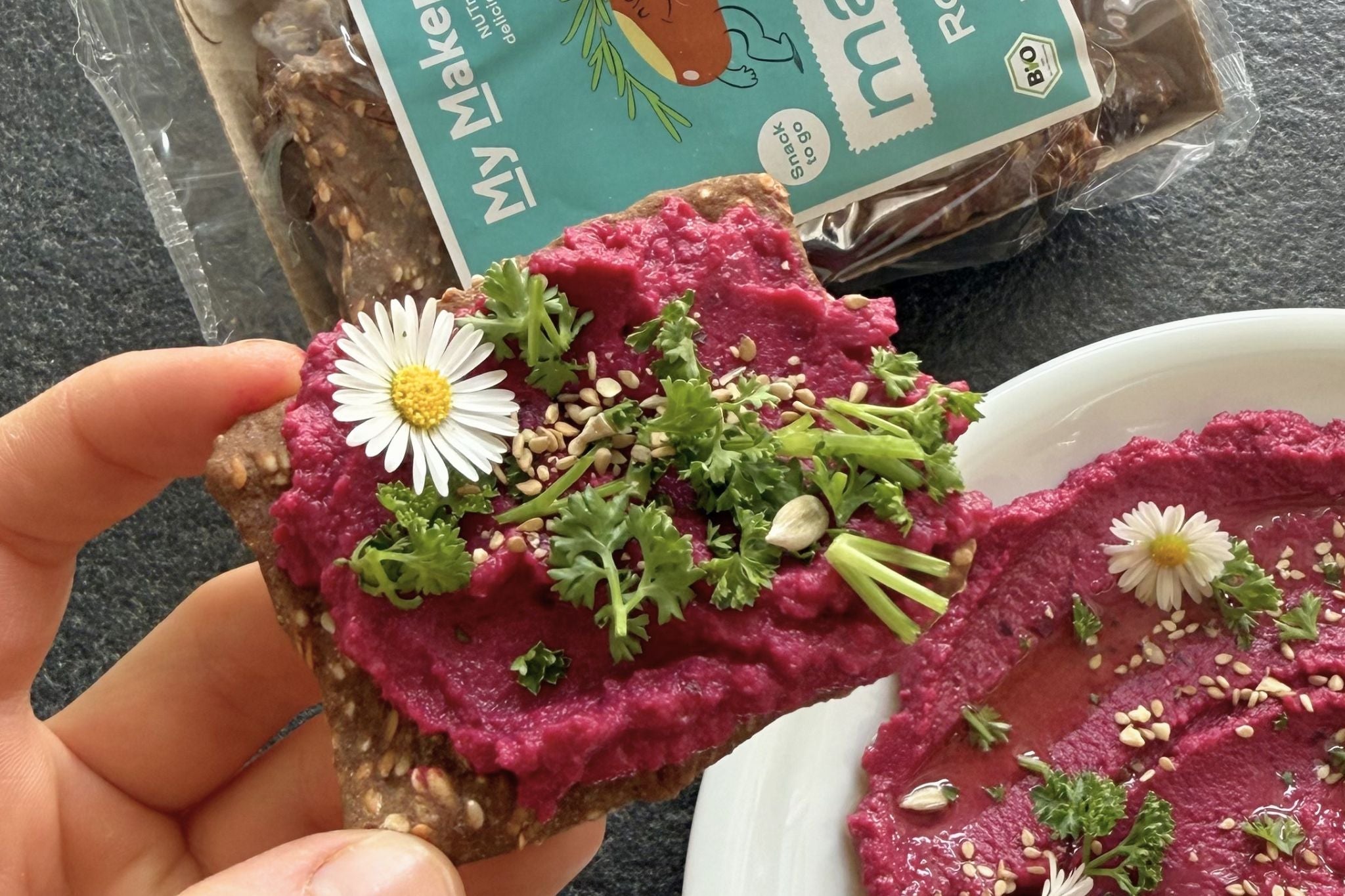 Rote-Bete-Hummus: Der farbenfrohe Klassiker für jede Jahreszeit