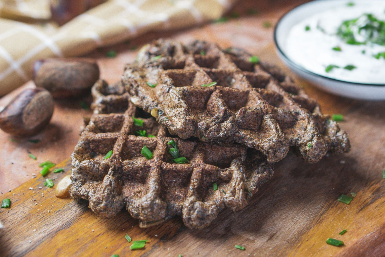 Maroni Waffeln mit Kräuterquark