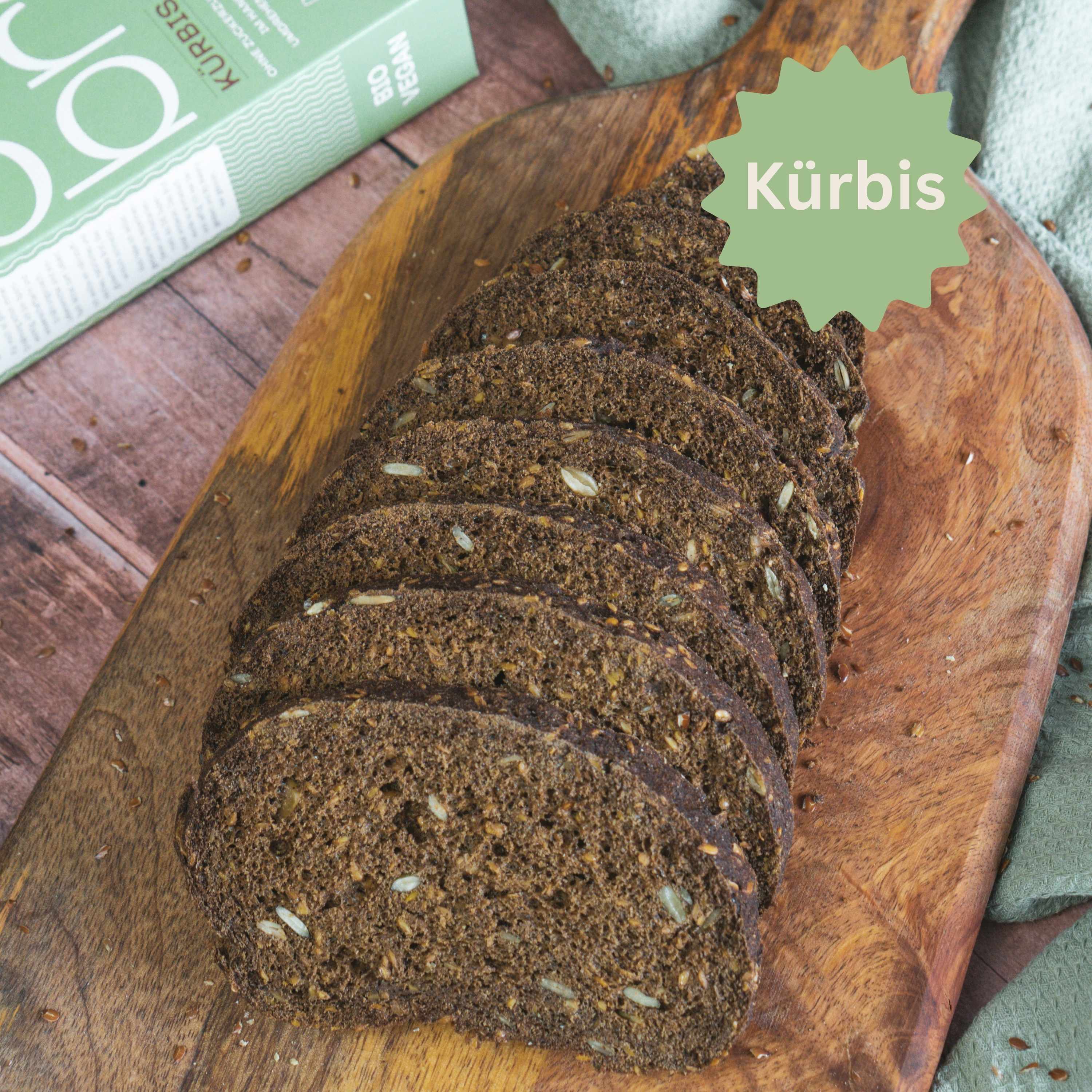 Glutenfreies Maroni-Brot mit Kürbiskernen – aromatisch, ballaststoffreich, proteinreich – gebacken mit der My Makery Brotbackmischung Kürbis